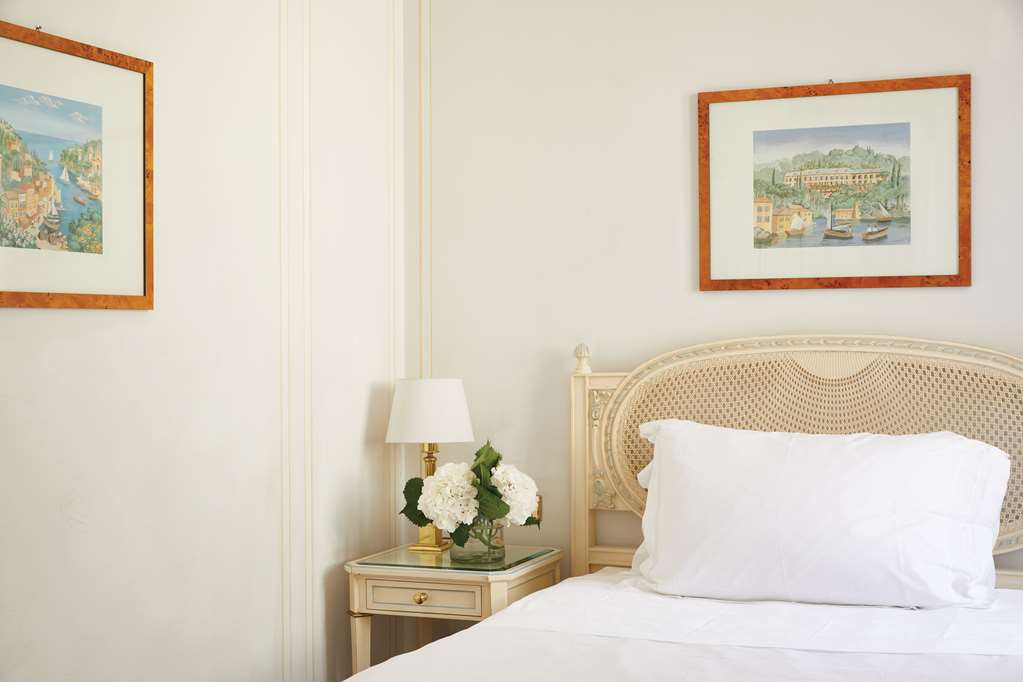 Guest photo