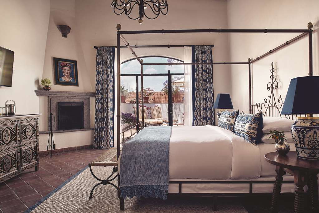 Guest photo