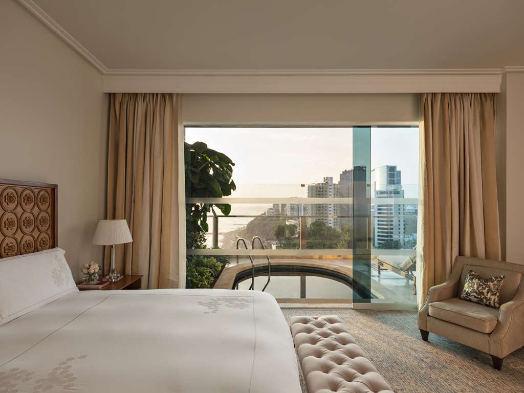 Belmond Miraflores Park-guestroom-Guest Room,Suite,On-Site.jpg