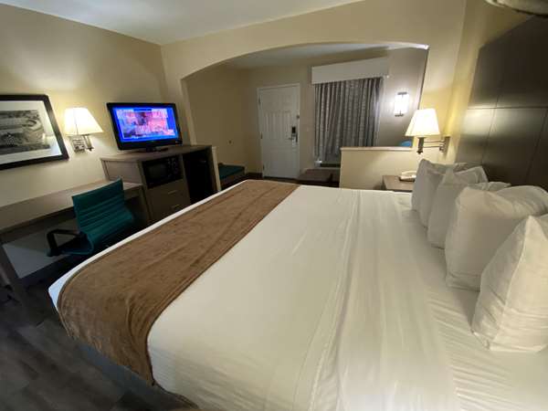  - Best Western Catalina Inn Northport