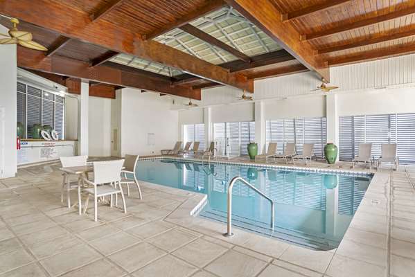 Pool - Best Western on the Beach Hotel Gulf Shores