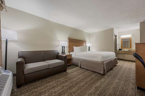  - Best Western University Inn Tuscaloosa - I-20 & I-59, Exit 73