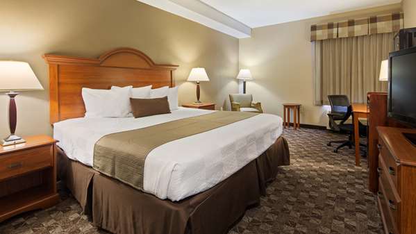  - Best Western Plus Oak Mountain Inn Pelham - I-65, Exit 246