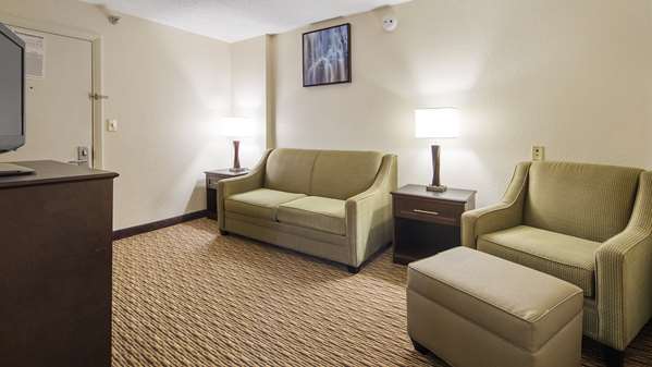  - Best Western River City Hotel Decatur