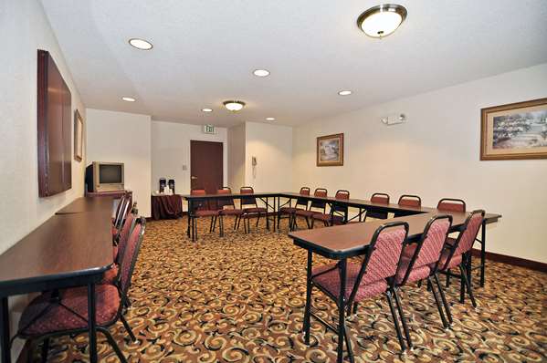  - Best Western Gardendale Inn - I-65, Exit 271
