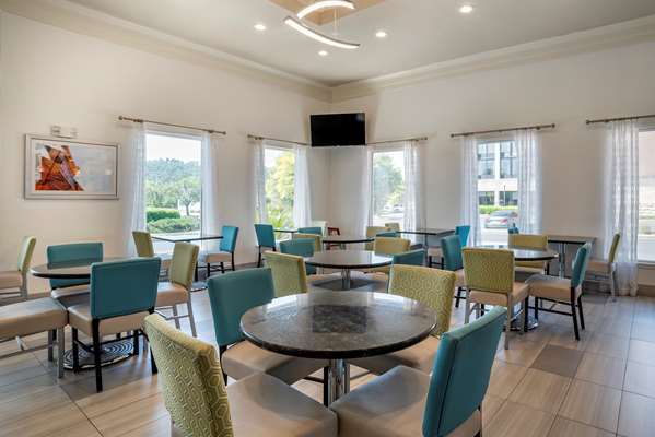 Amenities - Best Western Plus Carlton Suites Homewood - I-65, Exit 255