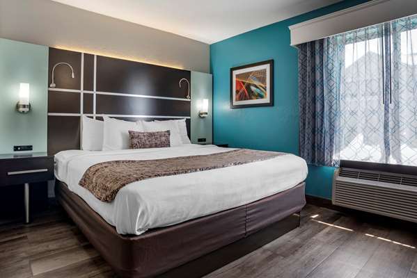  - Best Western Plus Carlton Suites Homewood - I-65, Exit 255