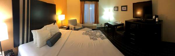  - Best Western Plus Bass Hotel & Suites Leeds - I-20, Exit 144