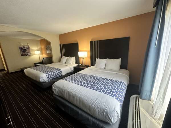  - Best Western Plus Bass Hotel & Suites Leeds - I-20, Exit 144