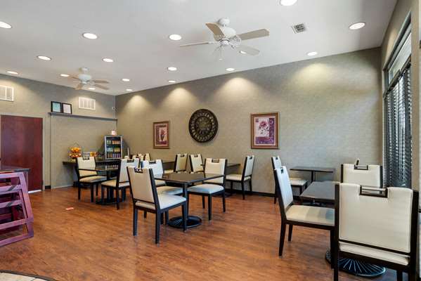 Amenities - Best Western Plus Two Rivers Hotel & Suites Demopolis