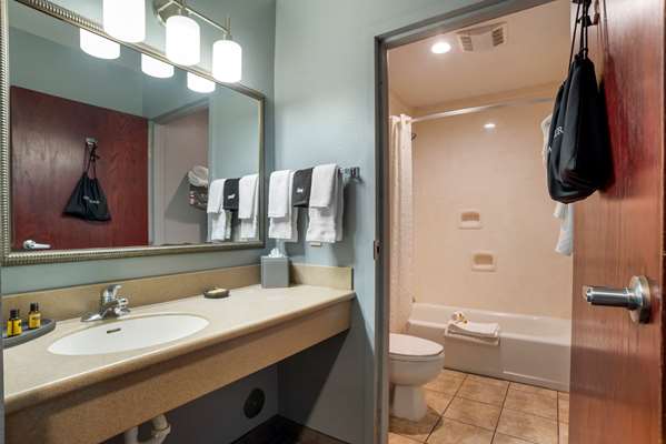  - Best Western Plus Two Rivers Hotel & Suites Demopolis