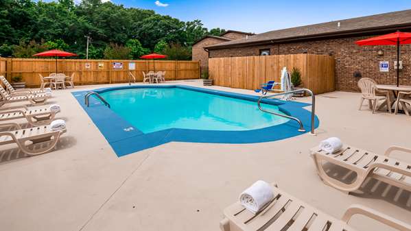 Pool - Best Western Inn South Opelika