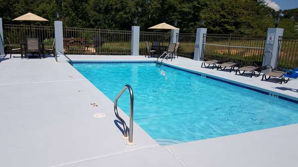 Pool - Best Western Plus Opp Inn