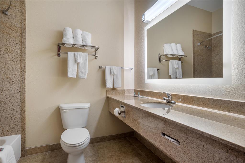 Best Western Opp Inn-guestroom-Guest Room,Bathroom,On-Site.jpg