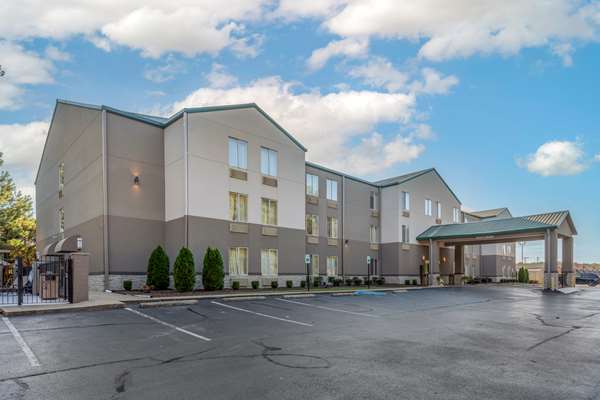 Exterior view - Best Western Plus Russellville Hotel & Suites
