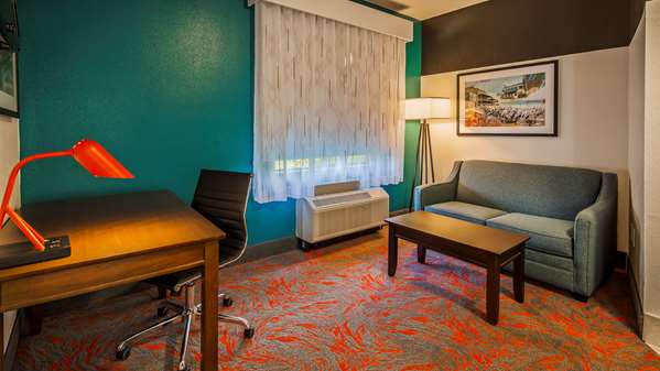 Suite - Best Western Plus Daphne Inn & Suites - I-10, Exit 38