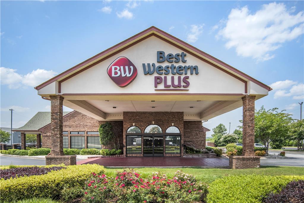 Best Western Plus Bessemer Hotel & Suite