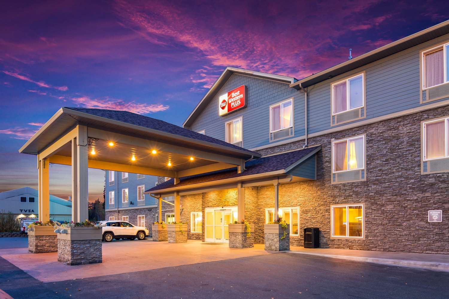 Best Western Plus Chena River Lodge Fairbanks, AK See Discounts
