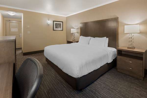  - Best Western Plus Chena River Lodge Fairbanks