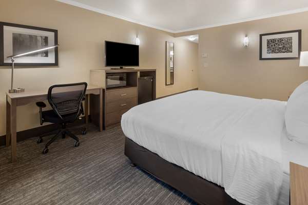  - Best Western Plus Chena River Lodge Fairbanks