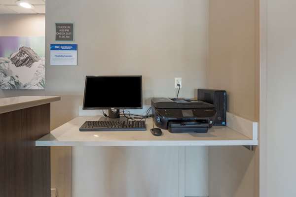 Conference Area - Best Western Plus Chena River Lodge Fairbanks