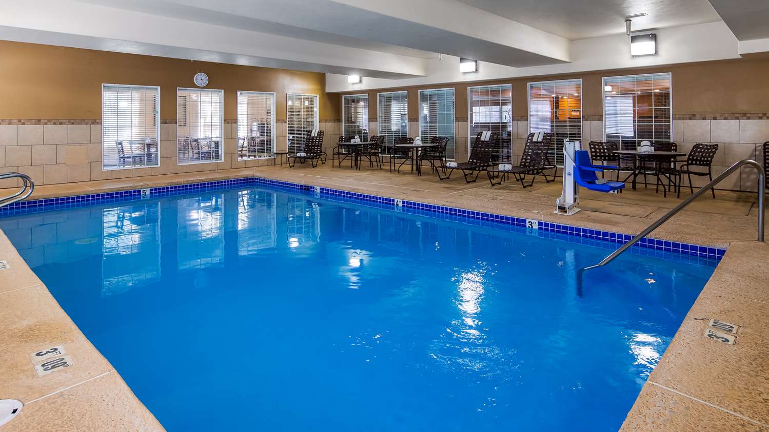 Best Western Plus Pioneer Park Inn Fairbanks, AK See Discounts