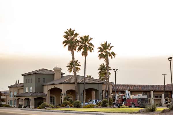 Exterior view - Best Western Plus Inn Kingman - I-40, Exit 53