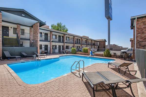 Pool - Best Western Arizonian Inn Holbrook - I-40, Exit 289