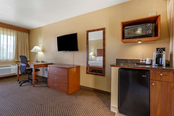  - Best Western Cottonwood Inn