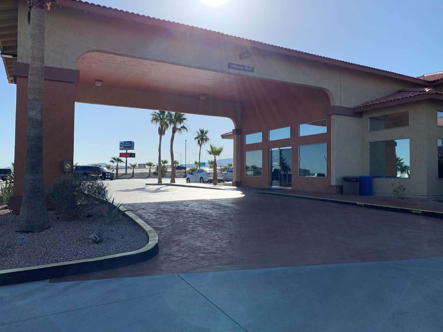 Best Western Desert Oasis Hotel Ehrenberg, AZ See Discounts