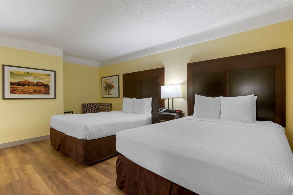 Best Western Phoenix Goodyear Inn-guestroom-Guest Room,On-Site.jpg
