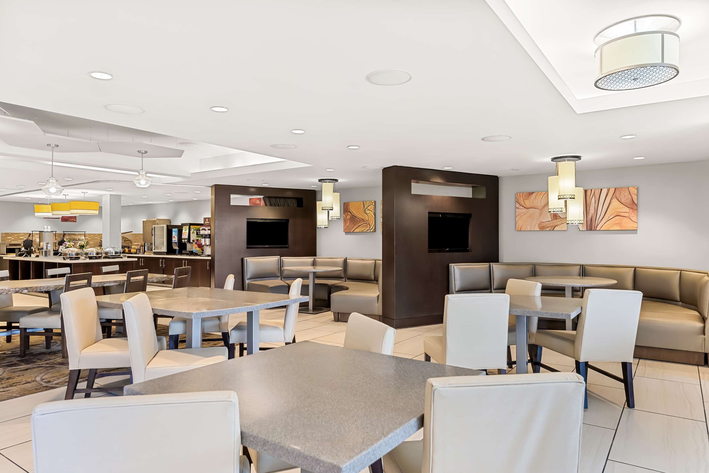 Breakfast Area | Best Western Plus At Lake Powell