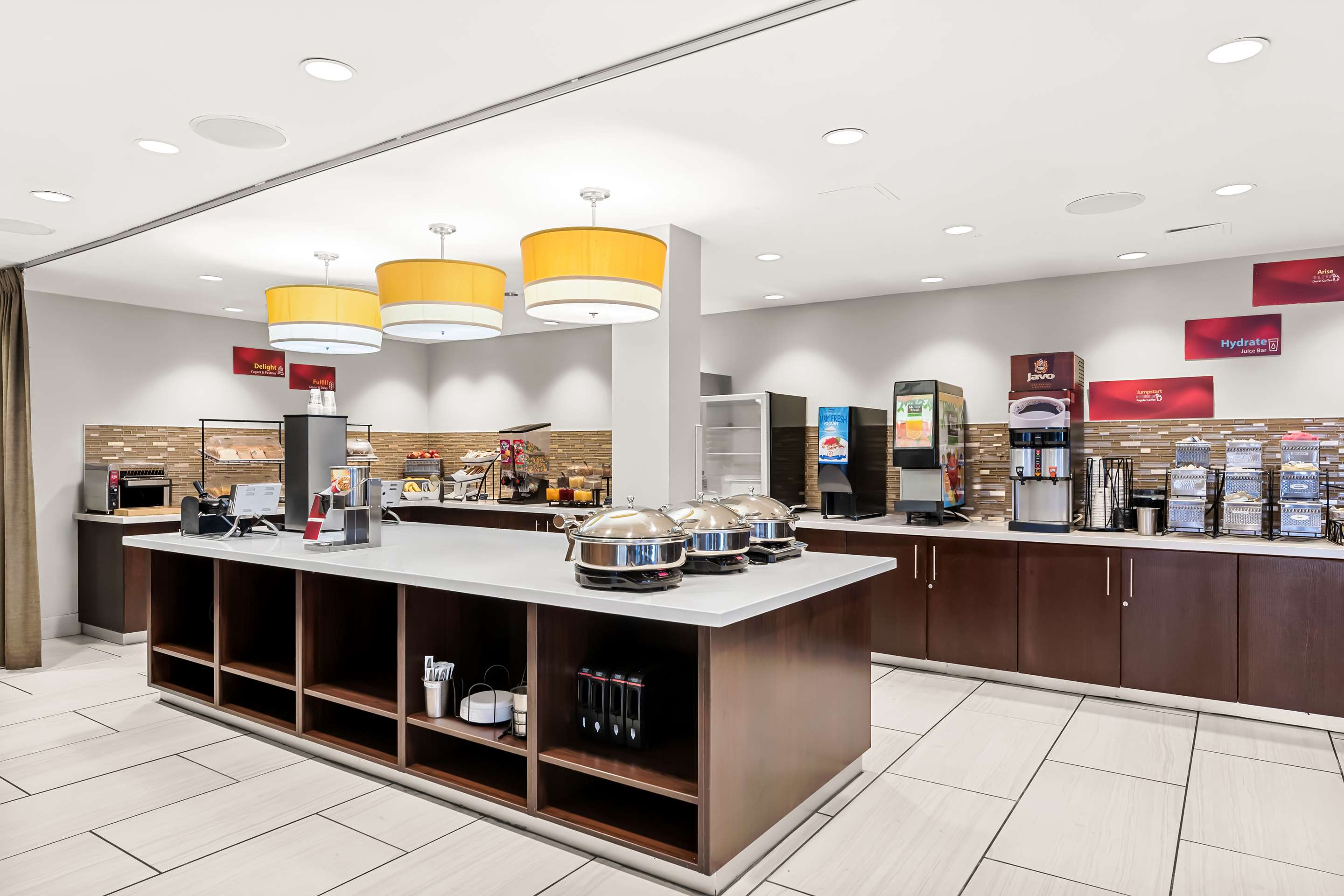 Breakfast Area | Best Western Plus At Lake Powell