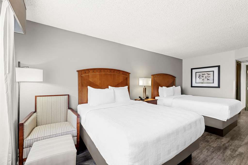 Best Western Plus at Lake Powell-guestroom-Guest Room,On-Site.jpg