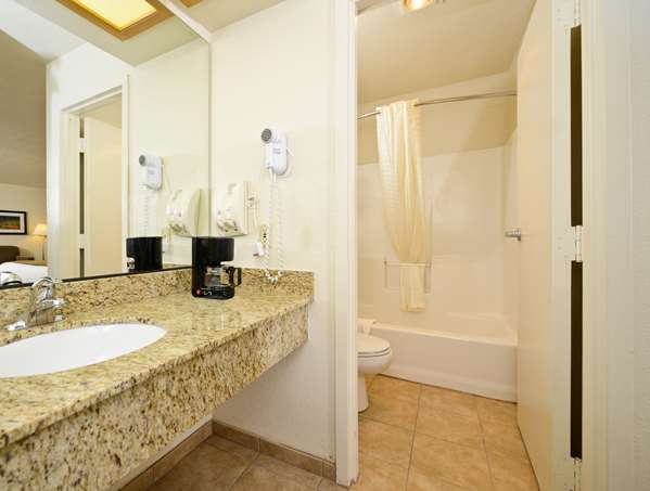  - Best Western Sawmill Inn Heber