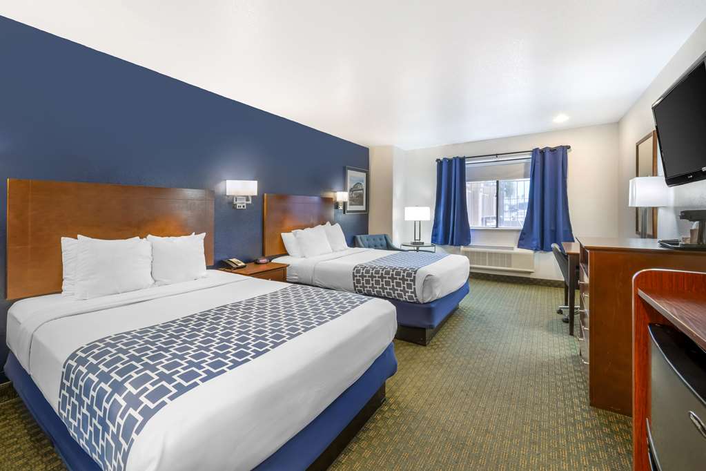 Best Western Parker Inn-guestroom-Guest Room,On-Site.jpg