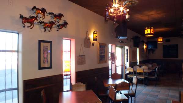 Bar - Best Western Inn & Suites Gold Canyon