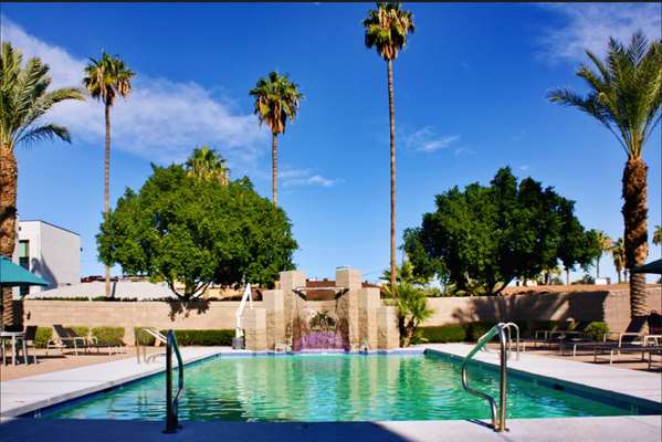 Pool - Best Western Plus Sundial Resort Scottsdale