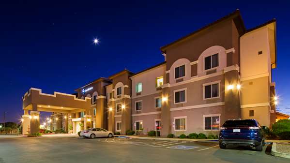 Exterior view - Best Western Douglas Inn & Suites