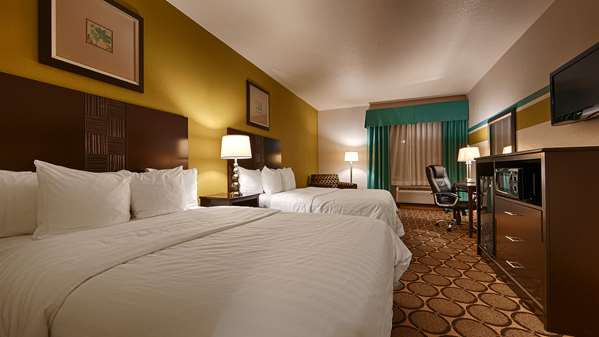  - Best Western Douglas Inn & Suites