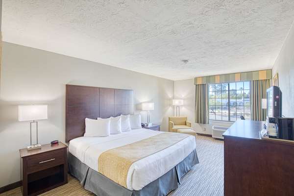  - Best Western Green Valley Inn - I-19, Exit 65