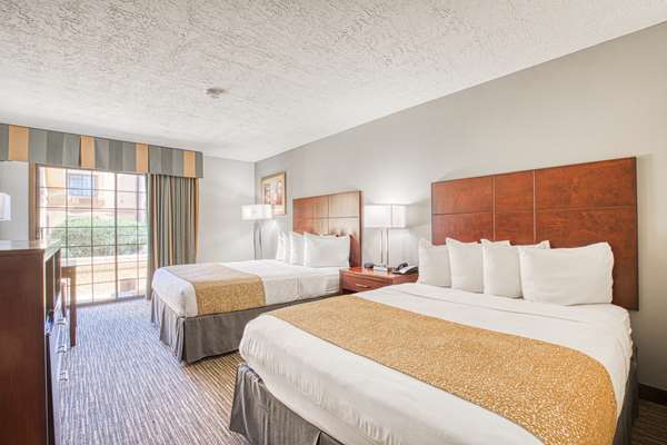  - Best Western Green Valley Inn - I-19, Exit 65