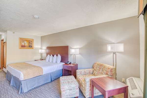  - Best Western Green Valley Inn - I-19, Exit 65