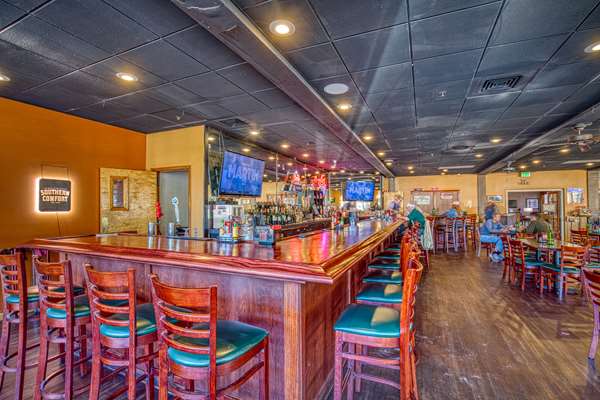 Amenities - Best Western Green Valley Inn - I-19, Exit 65