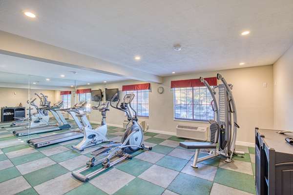 Fitness/ Exercise Room - Best Western Green Valley Inn - I-19, Exit 65