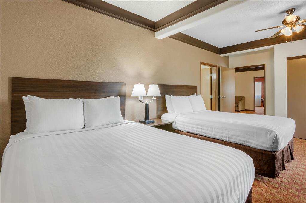 Best Western Tolleson Hotel-guestroom-Guest Room,Suite,On-Site.jpg