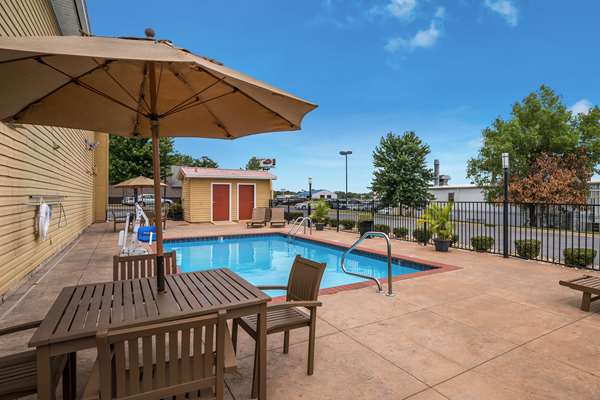 Pool - Best Western Motel Conway - I-40, Exit 127