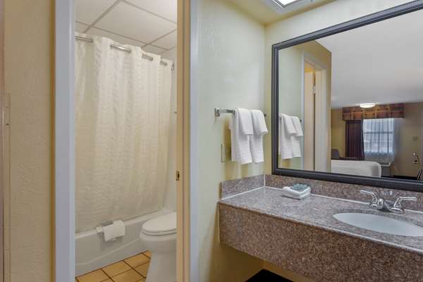  - Best Western Benton Inn - I-30, Exit 118