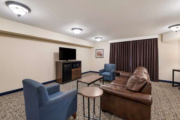 Suite - Best Western Winners Circle Inn Hot Springs