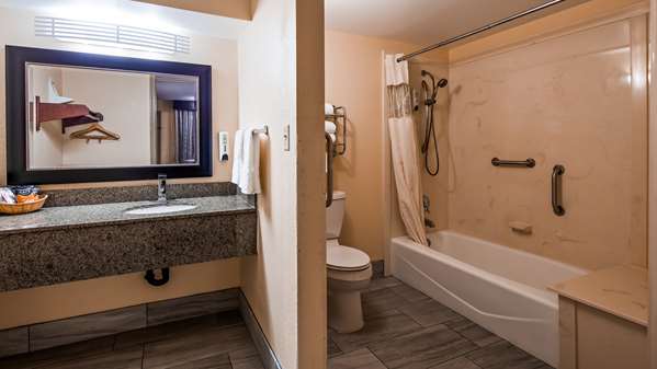  - Best Western Jacksonville Inn